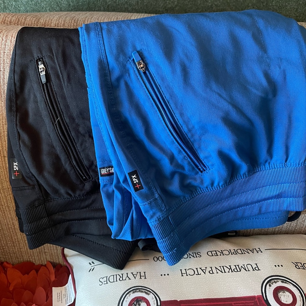🖤💙 EUC Grey’s Anatomy Scrub Pants Size Small 💙🖤